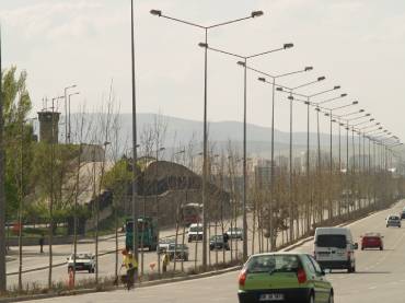 Poligonal Aydınlatma Direkleri